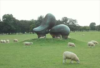sculpture and more sheep